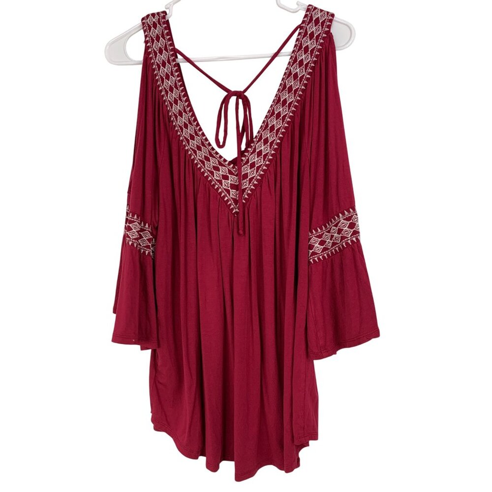 Simply Emma 2X Red Cold Shoulder Bell Sleeve V-Neck Embroider Tunic Top RW10334